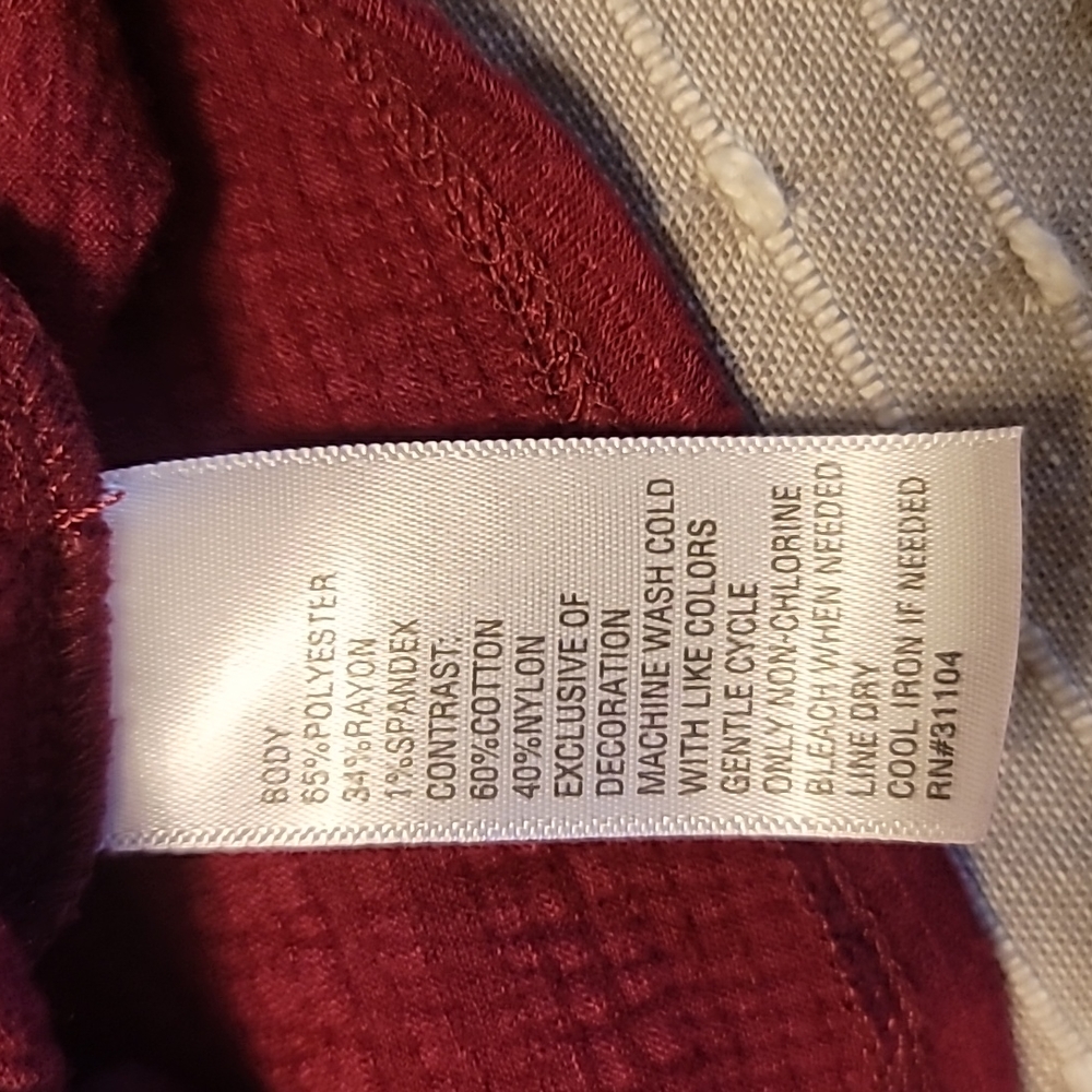 Crochet Red Top - Picture 10 of 12